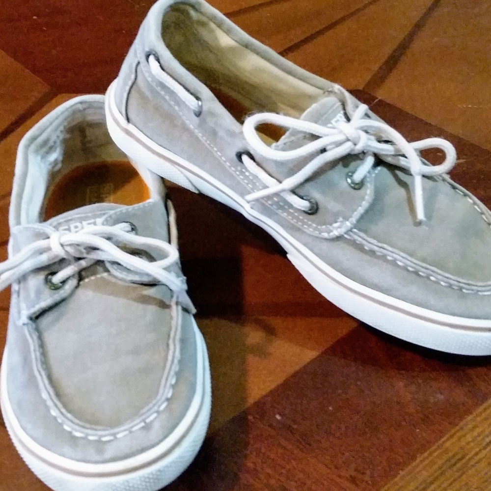 *SOLD*Kids size 2M Sperrys